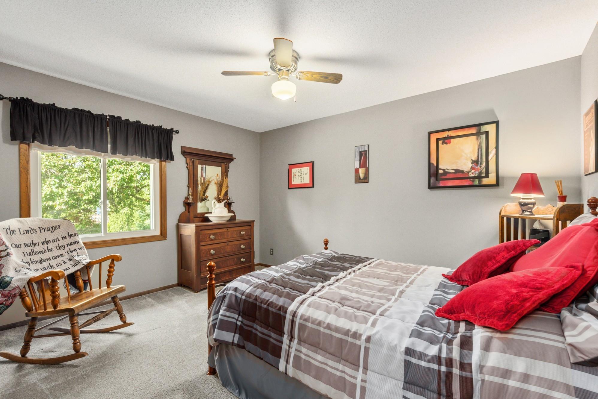 10401 Utah Road Bloomington, MN 55438 - Photo 14 of 21