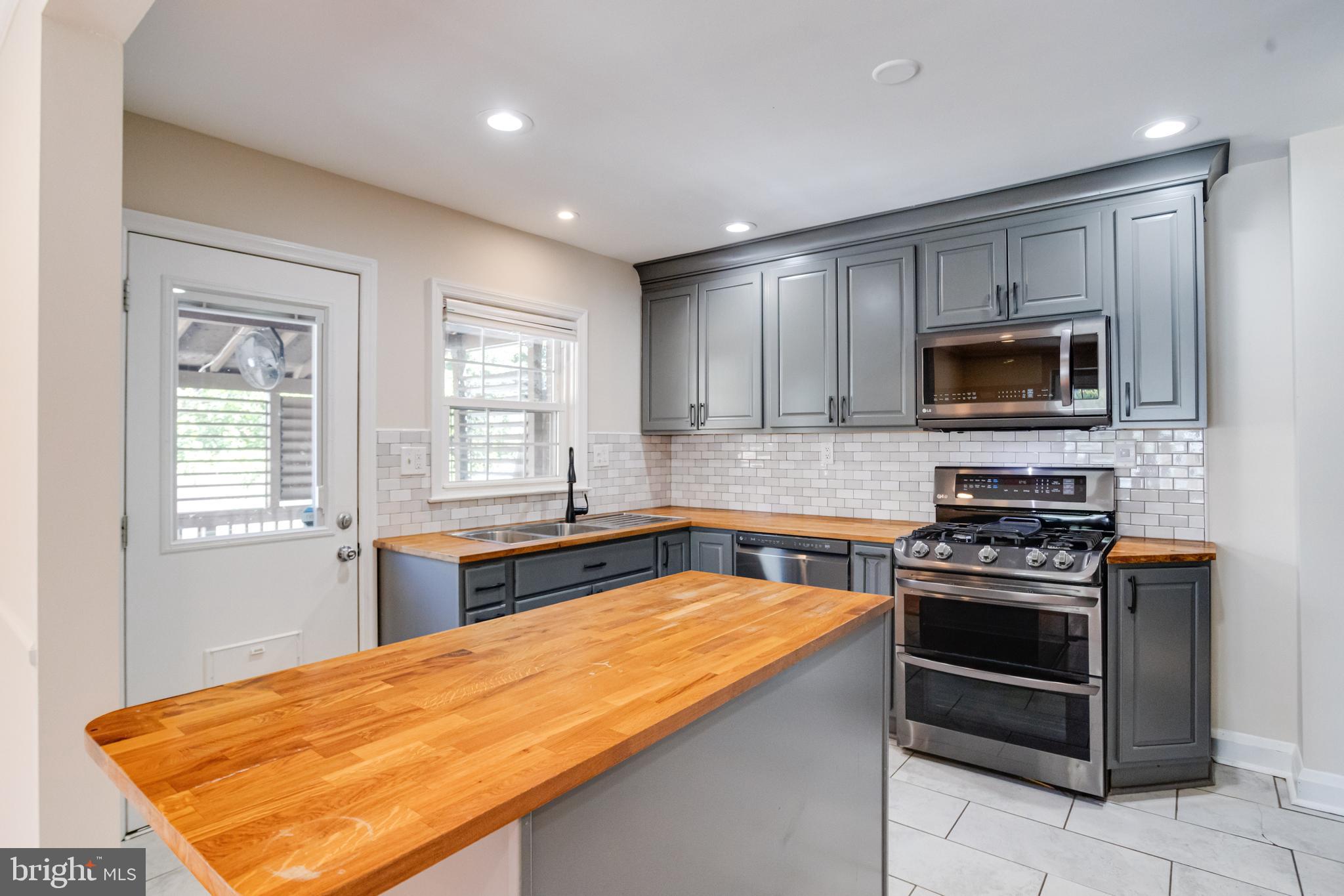 8151 Clyde Bank Road Towson, MD 21286 - Photo 23 of 74 Gallery Image 23