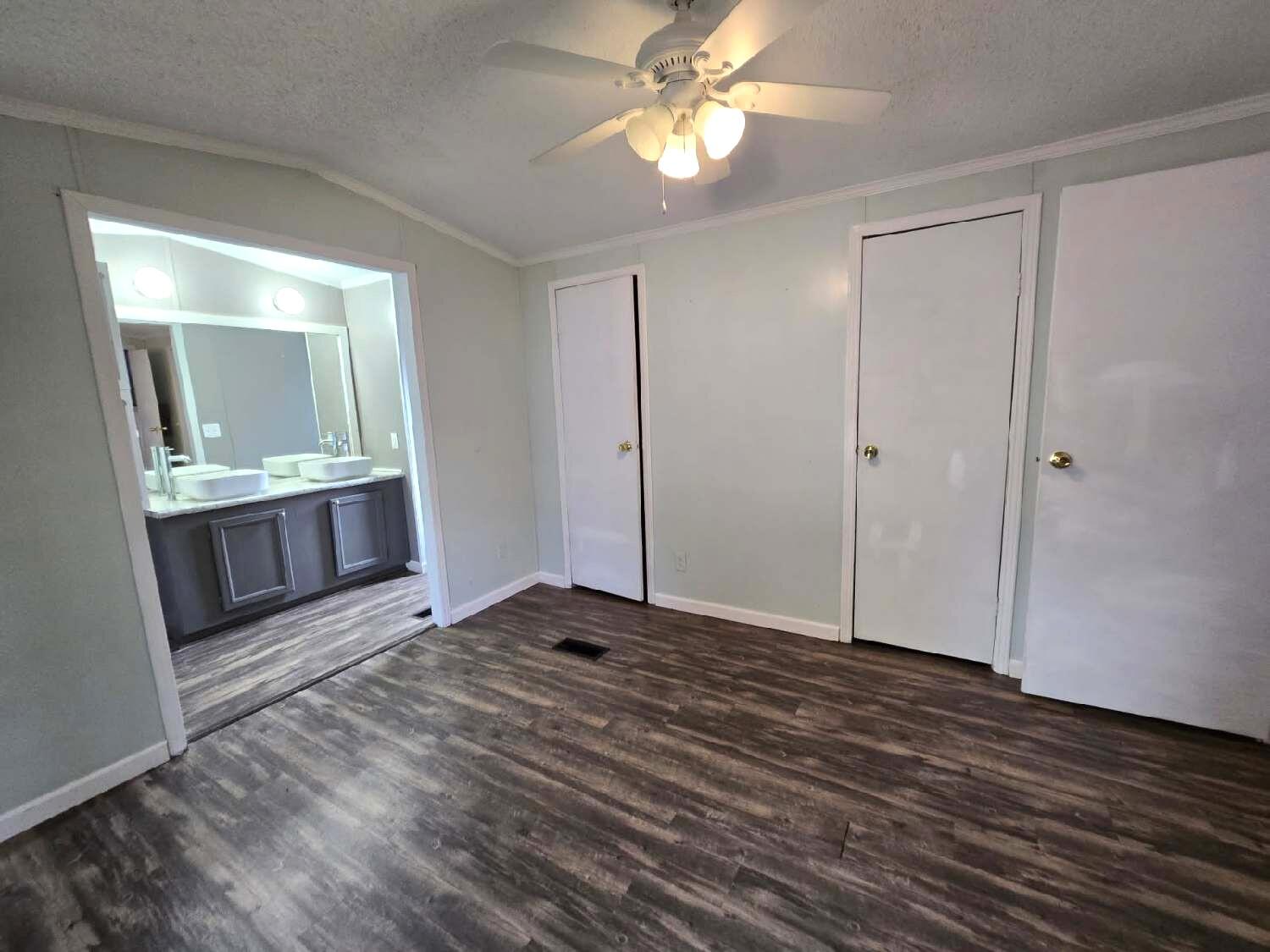 14 B Street Bangor, ME 04401 - Photo 12 of 23 Primary bed 2