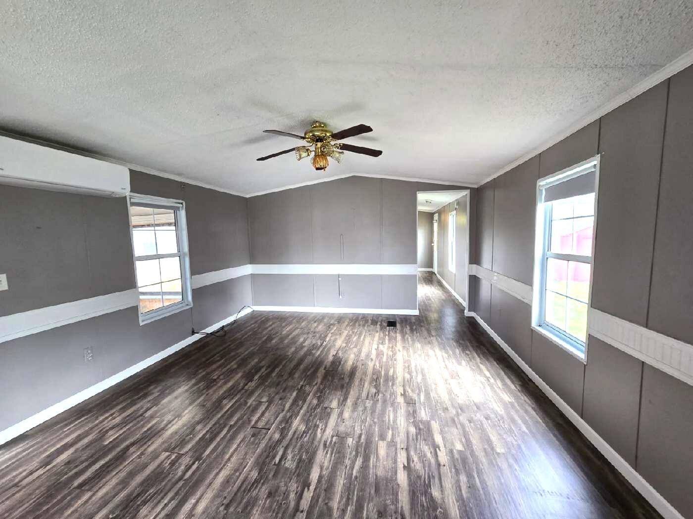 14 B Street Bangor, ME 04401 - Photo 6 of 23 living room