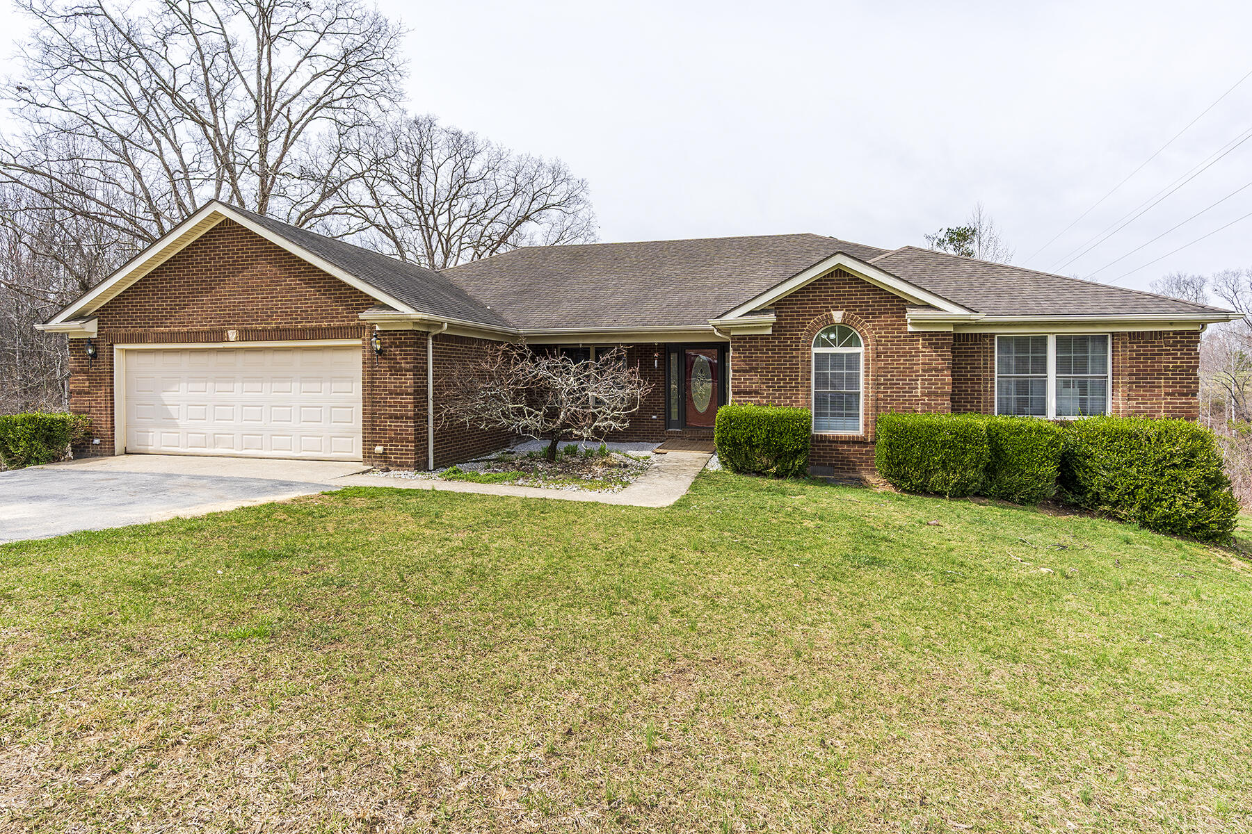 304 Lodge Hall Road McKee, KY 40447 - Photo 1 of 44 304lodge01