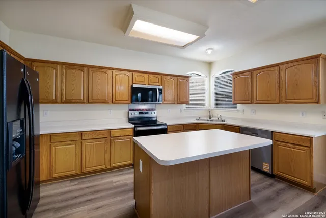 $2,800 | 8926 Firebaugh Drive, Helotes, TX 78023