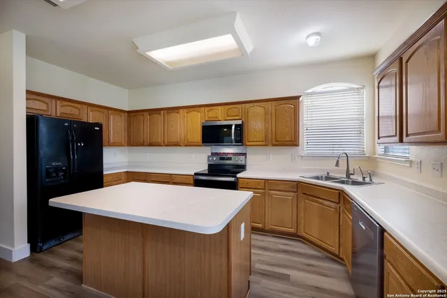 $2,800 | 8926 Firebaugh Drive, Helotes, TX 78023