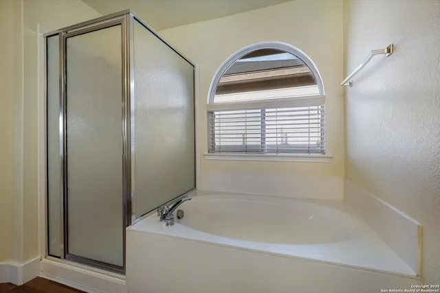 $2,800 | 8926 Firebaugh Drive, Helotes, TX 78023