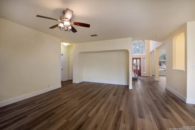 $2,800 | 8926 Firebaugh Drive, Helotes, TX 78023