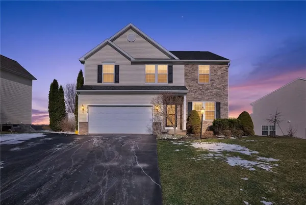 $399,900 | 3319 Dandelion Trail, Canandaigua Town, NY 14424