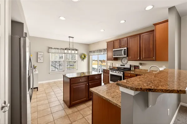 $399,900 | 3319 Dandelion Trail, Canandaigua Town, NY 14424