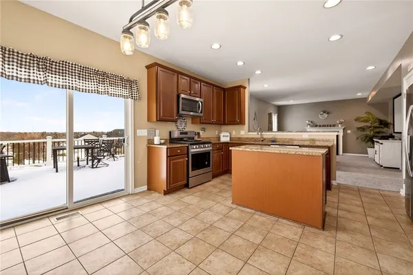 $399,900 | 3319 Dandelion Trail, Canandaigua Town, NY 14424