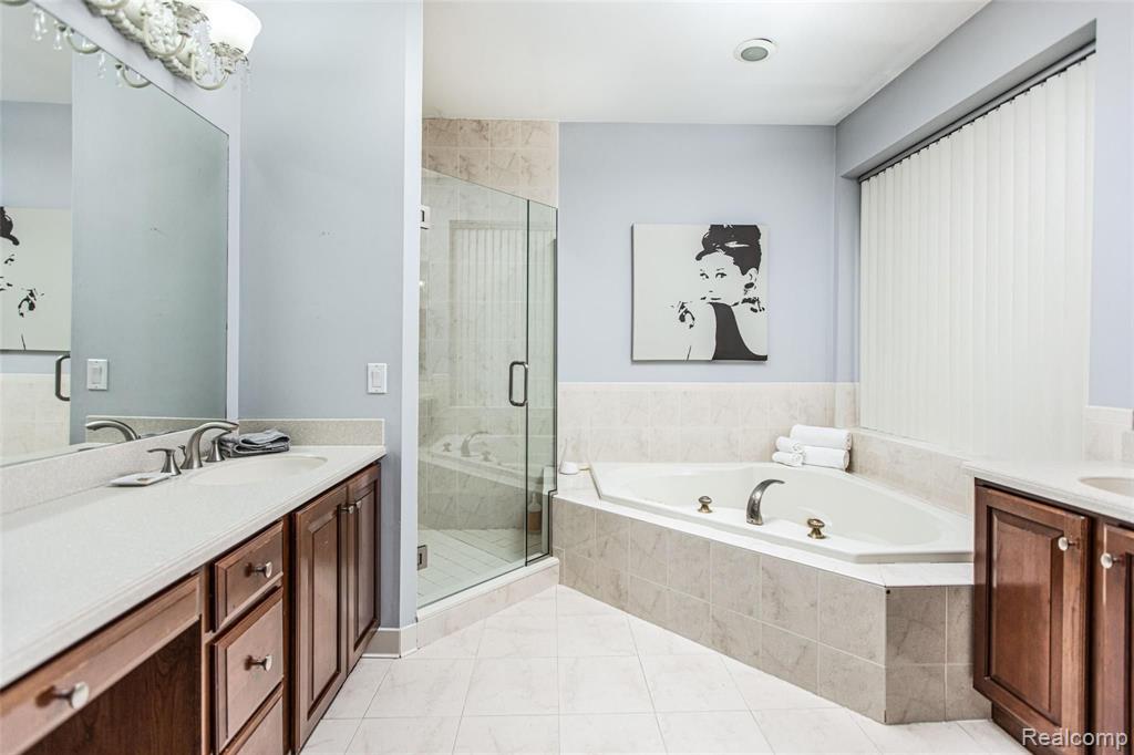 2483 Ashford Rochester Hills, MI 48306 - Photo 22 of 51