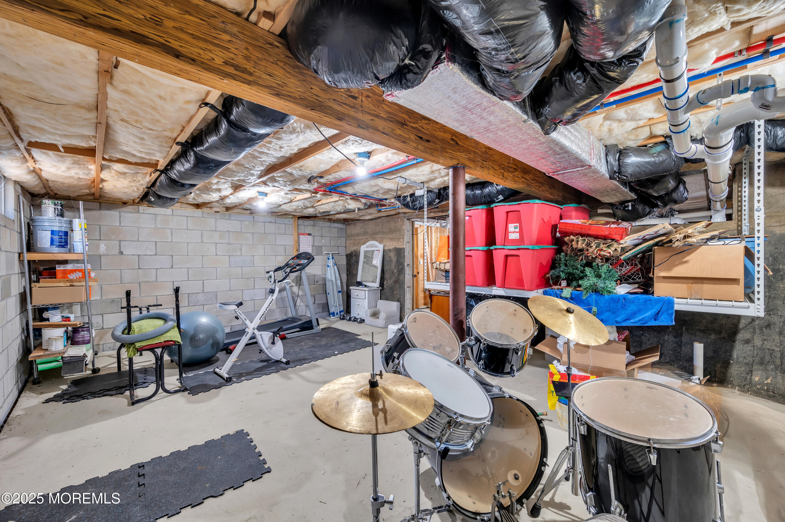 1830 New Bedford Road Wall, NJ 07719 - Photo 41 of 65 a room with gym equipment