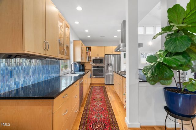 $1,300,000 | 617 Tower Street, Raleigh, NC 27607