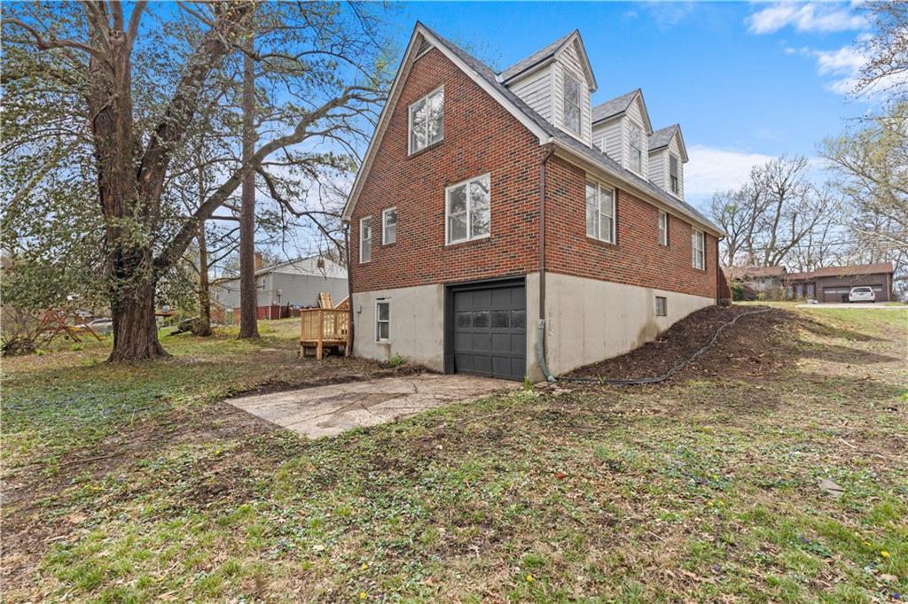 915 South Trail Ridge Drive Independence, MO 64050 - Photo 25 of 28