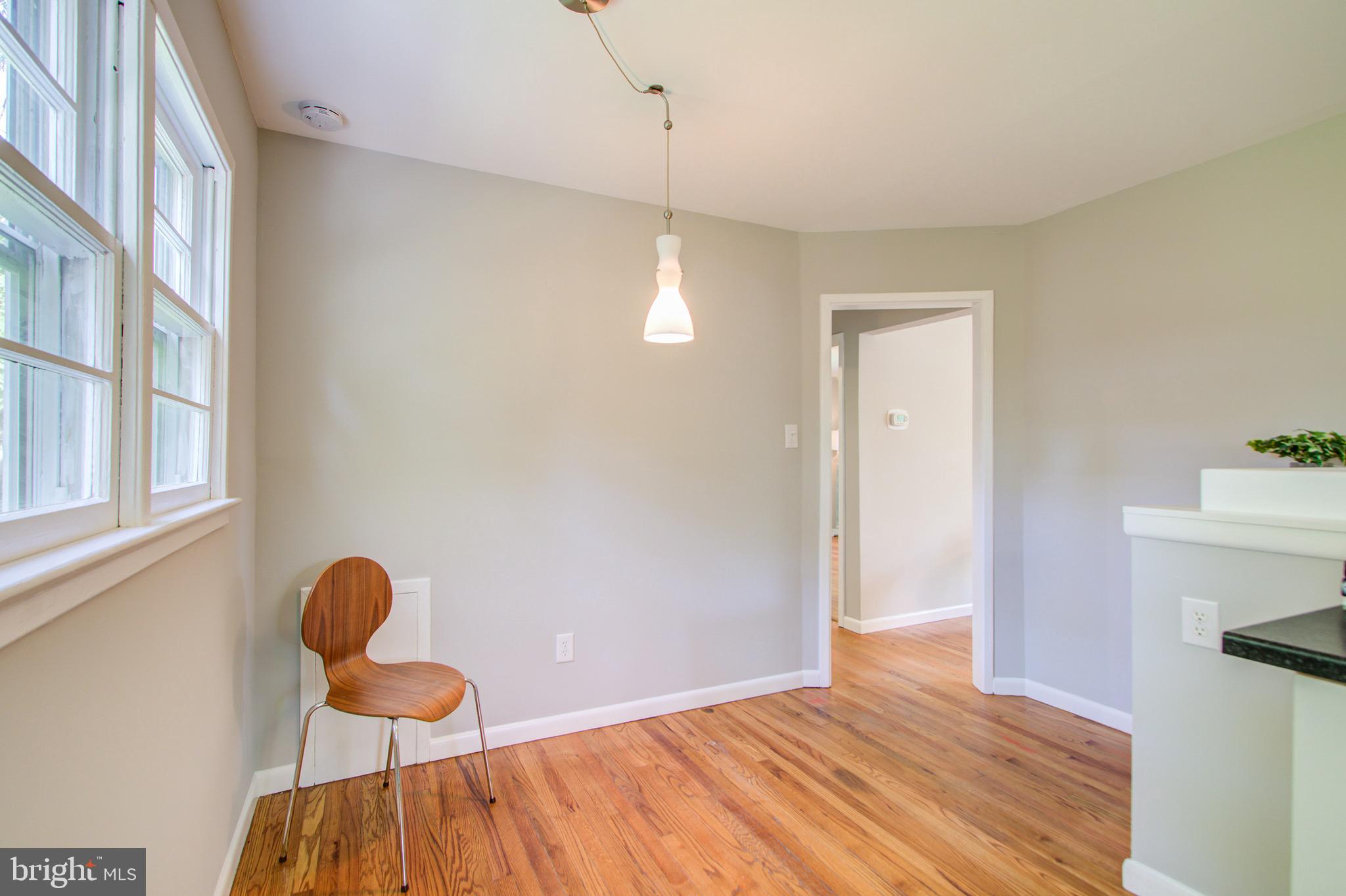 1011 Gilbert Road Rockville, MD 20851 - Photo 14 of 35 Bright & Open Table Space in the Kitchen