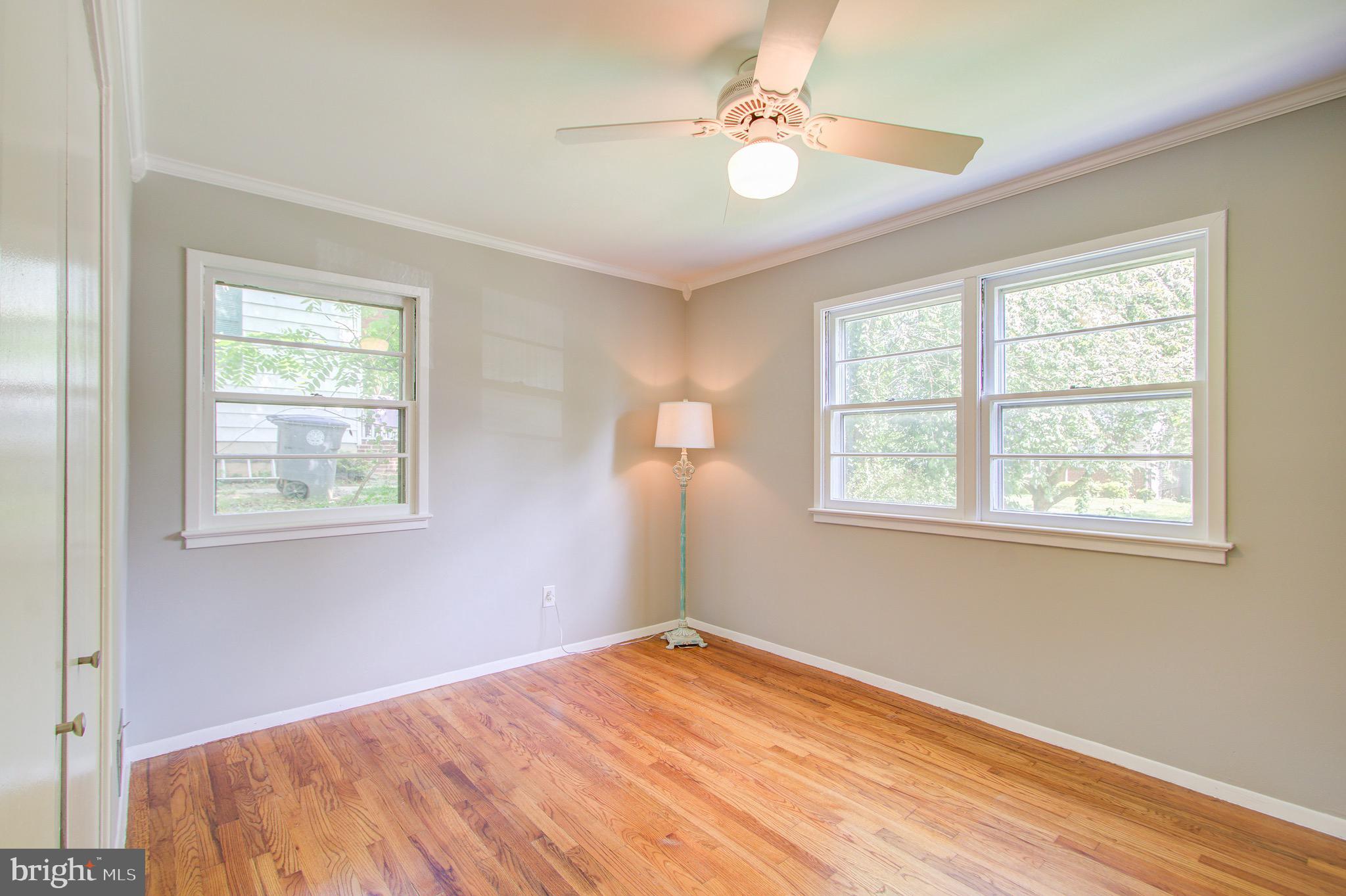 1011 Gilbert Road Rockville, MD 20851 - Photo 16 of 35 Sweet, Spacious & Welcoming, Primary Bedroom