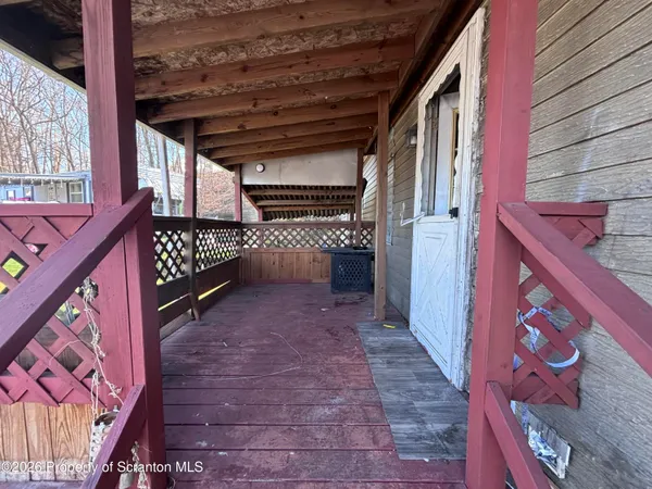 a view of entryway