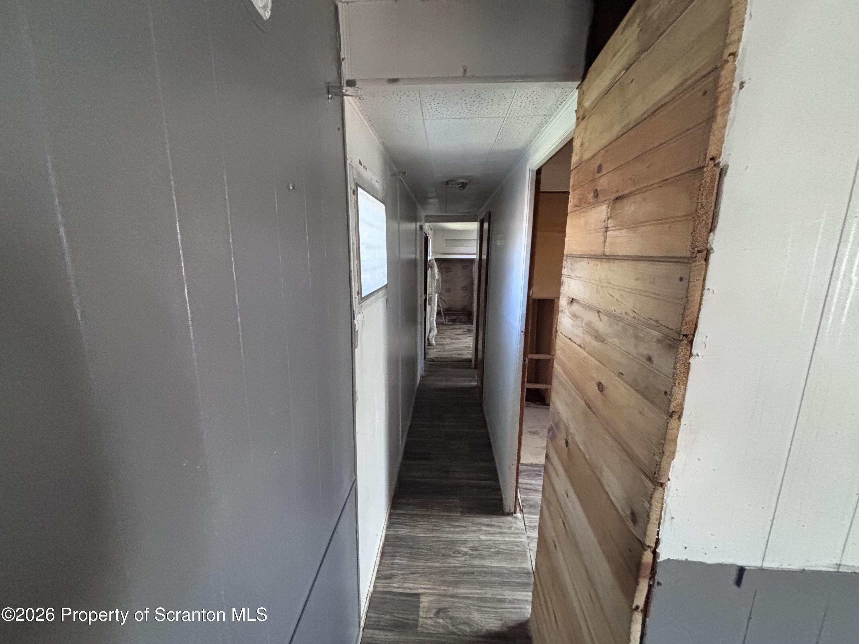 1054 Springbrook Avenue, Unit 41 Moosic, PA 18507 - Photo 5 of 9 Hallway