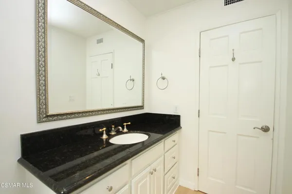 $5,800 | 186 Poplar Crest Avenue, Newbury Park, CA 91320