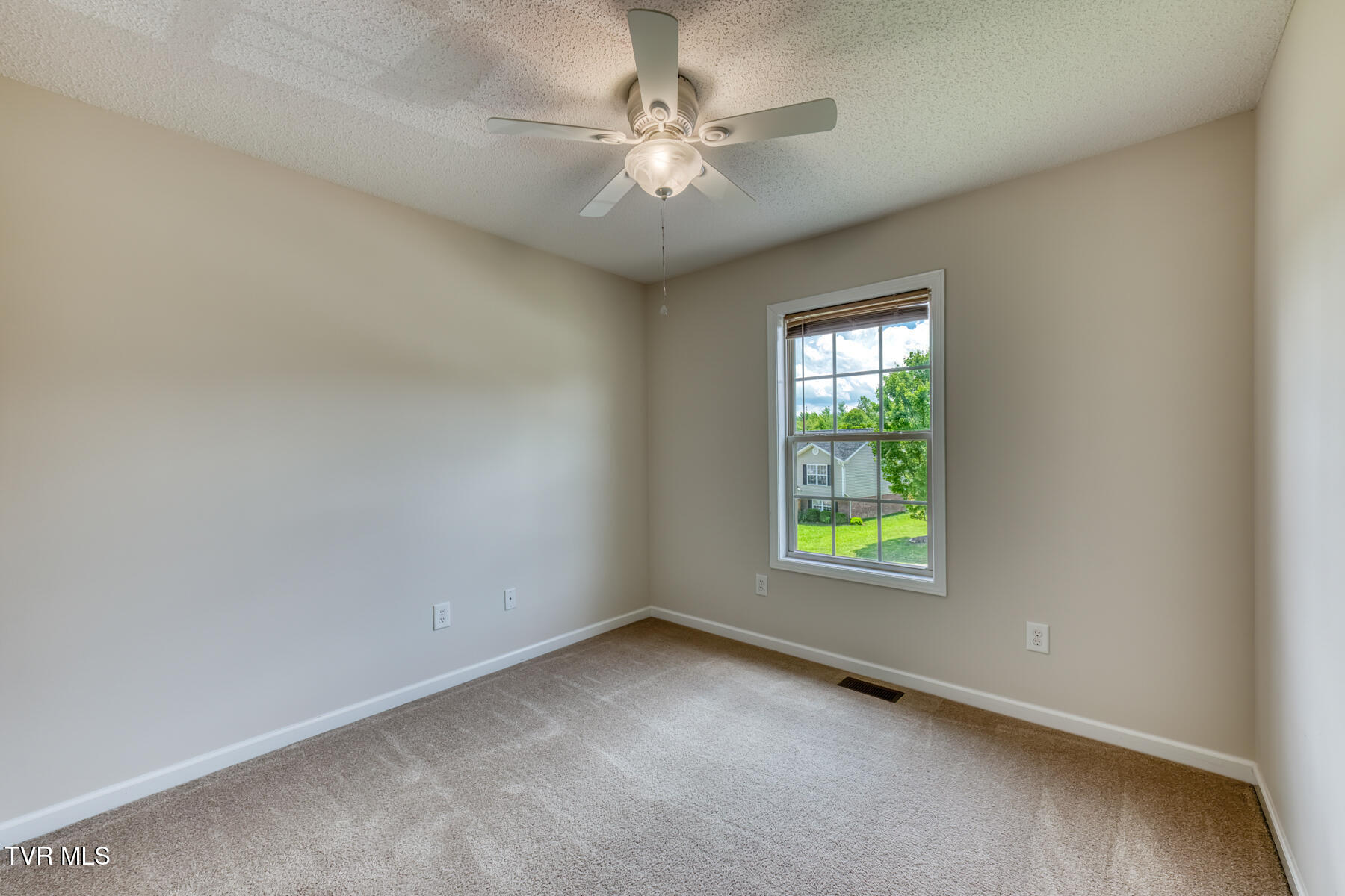 186 New Hope Road Jonesborough, TN 37659 - Photo 21 of 44 186 New Hope Rd-21