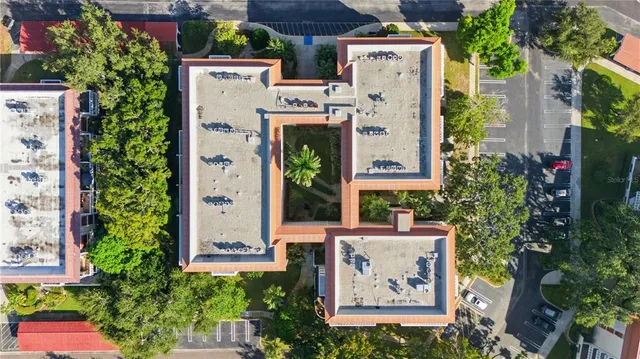 $1,250 | 2630 Pearce Drive, Unit 208, Clearwater, FL 33764