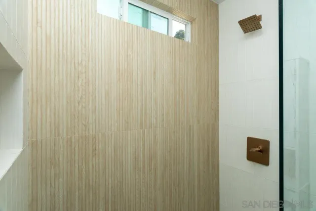 a close view of a shower curtain