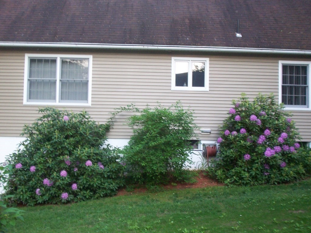 302 Beaver Lake Road Ware, MA 01082 - Photo 23 of 41