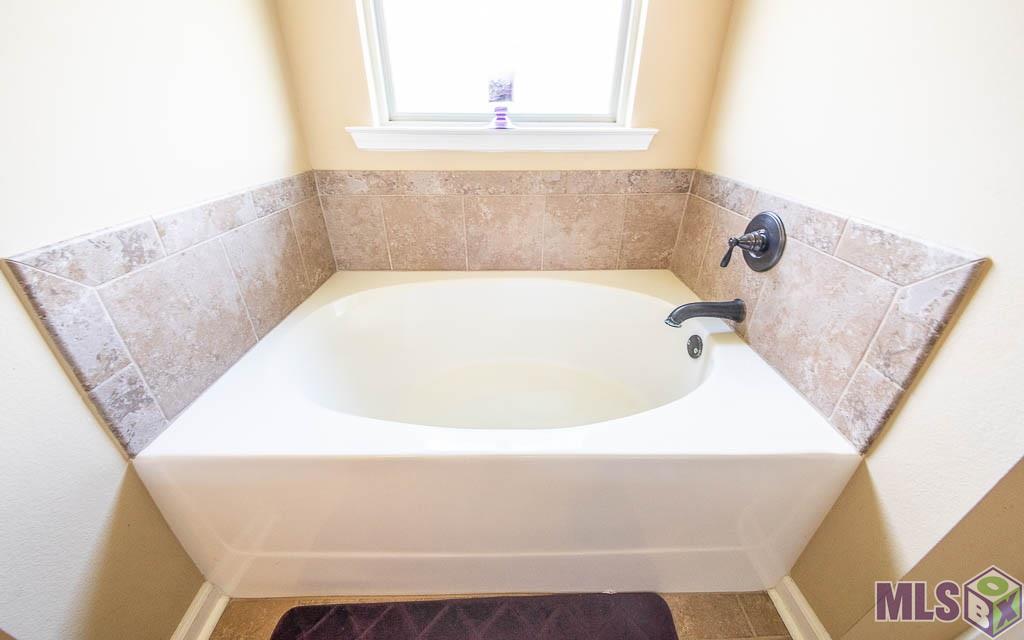 9441 Lockhart Road Denham Springs, LA 70726 - Photo 21 of 37 Gallery Image 21