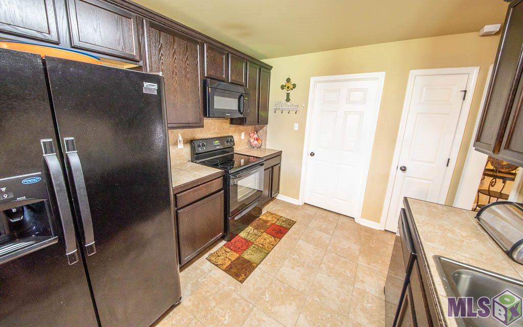 9441 Lockhart Road Denham Springs, LA 70726 - Photo 4 of 37 Gallery Image 4