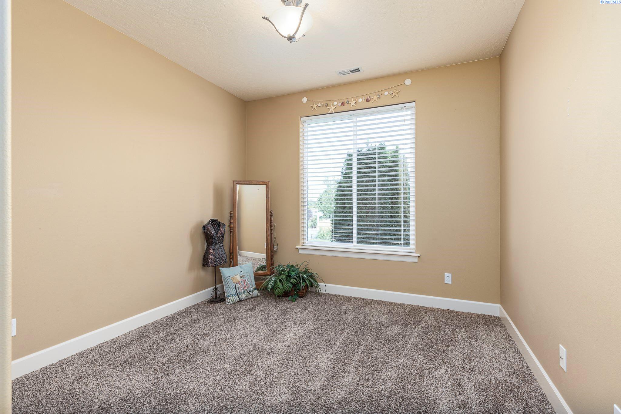 2853 Sunshine Ridge Road Richland, WA 99352 - Photo 19 of 46 Gallery Image 19