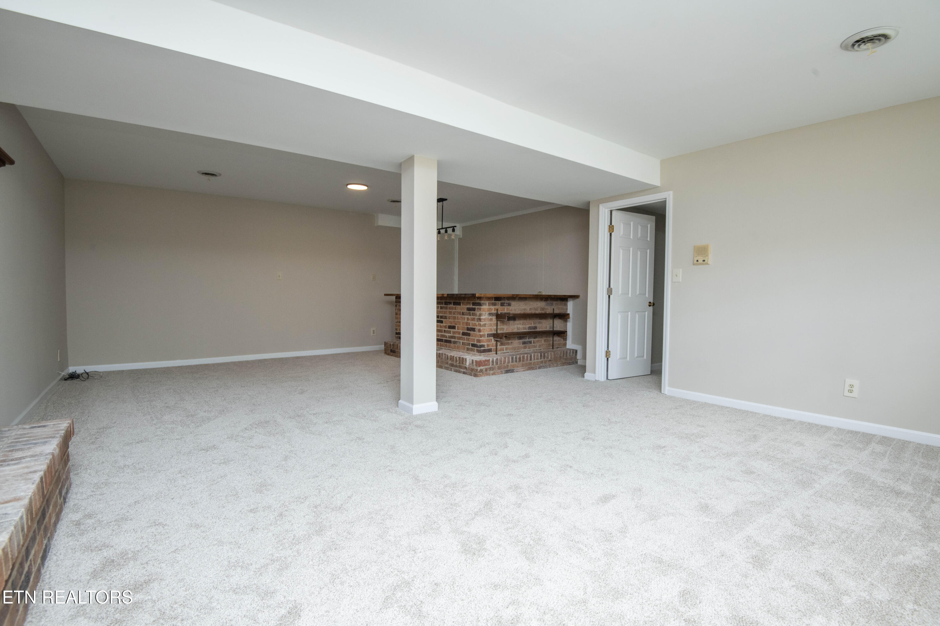 603 Riverbend Road Clinton, TN 37716 - Photo 43 of 60 basement 4