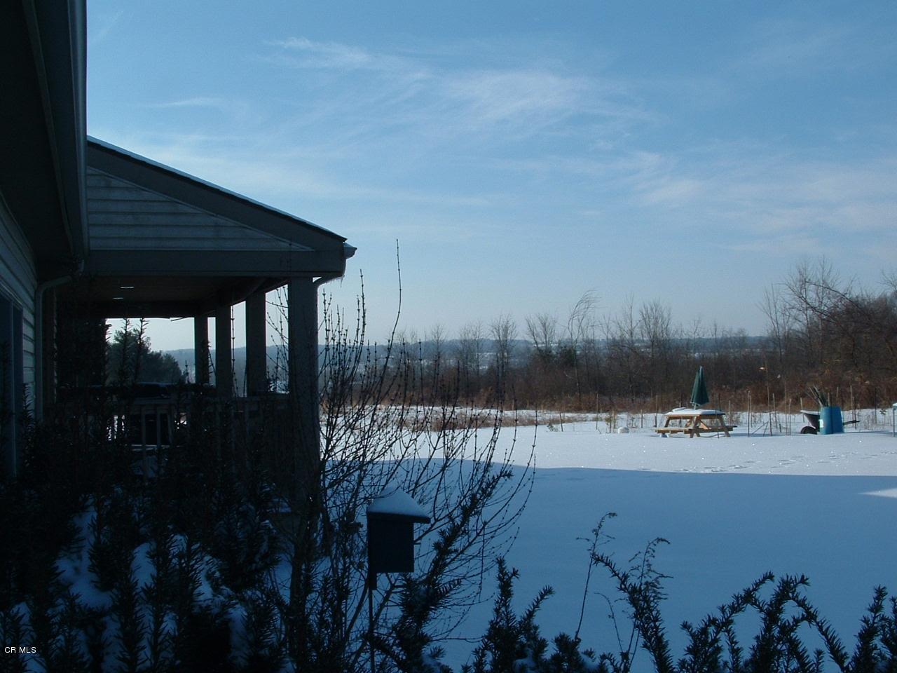 2159 Hardscrabble Road Alexandria, OH 43001 - Photo 17 of 18 back4
