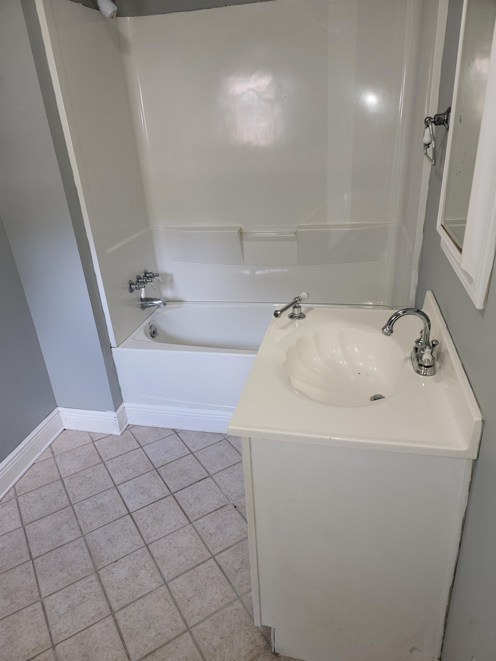 1919 A Trimble Road Tallahassee, FL 32303 - Photo 14 of 36 Gallery Image 14