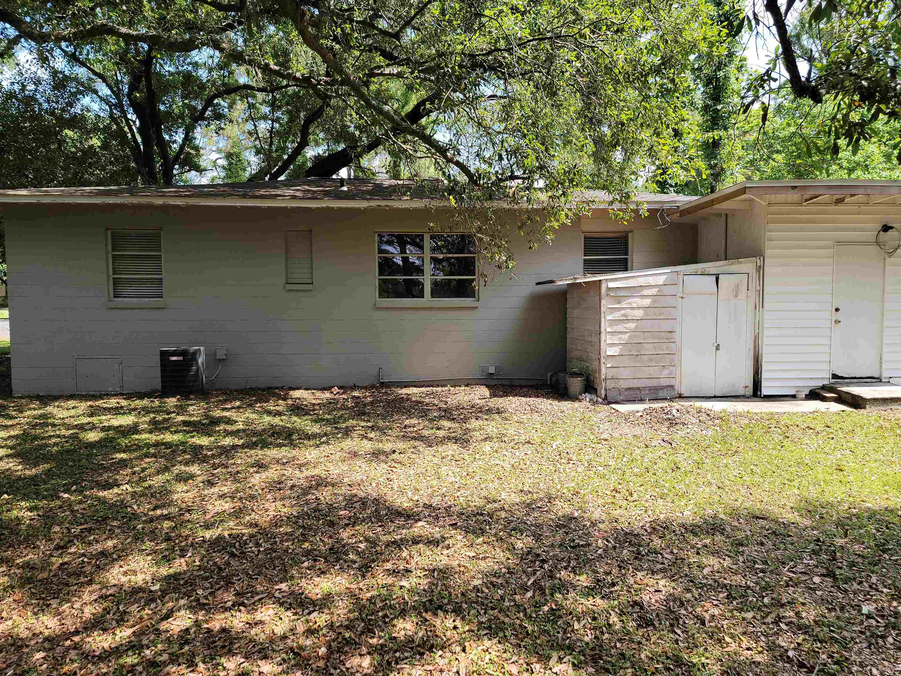 1919 A Trimble Road Tallahassee, FL 32303 - Photo 3 of 36 Gallery Image 3