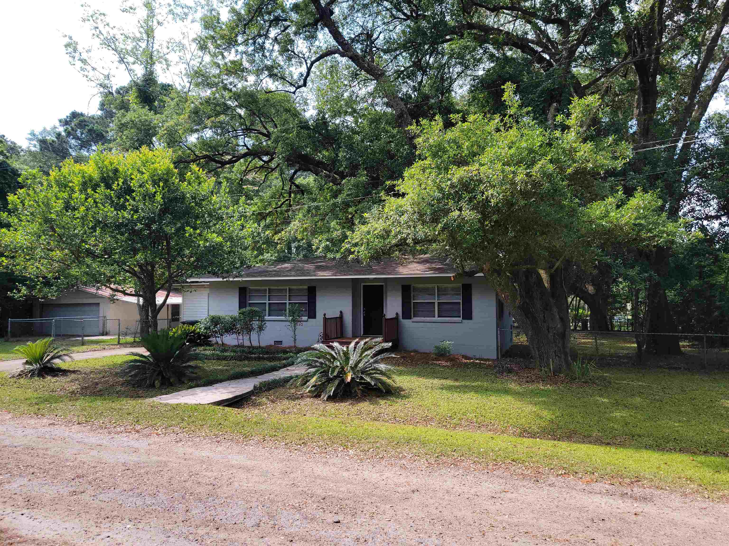 1919 A Trimble Road Tallahassee, FL 32303 - Photo 32 of 36 Gallery Image 32
