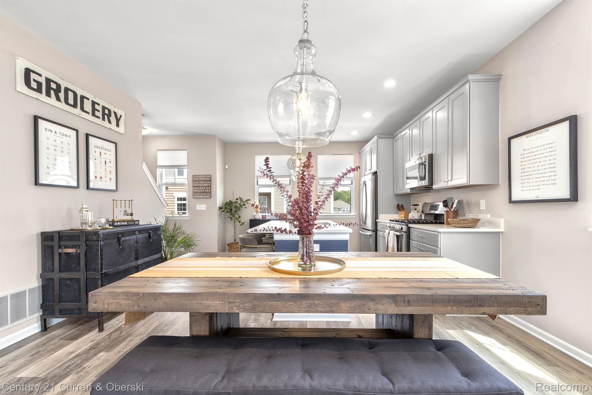 2500 Normandy Road, Unit 42 Royal Oak, MI 48073 - Photo 8 of 63 Gallery Image 8
