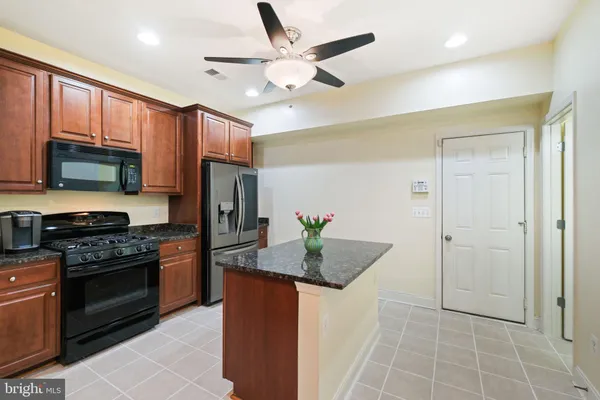 $2,995 | 308 Orchard Ridge Drive, Unit 308, Gaithersburg, MD 20878