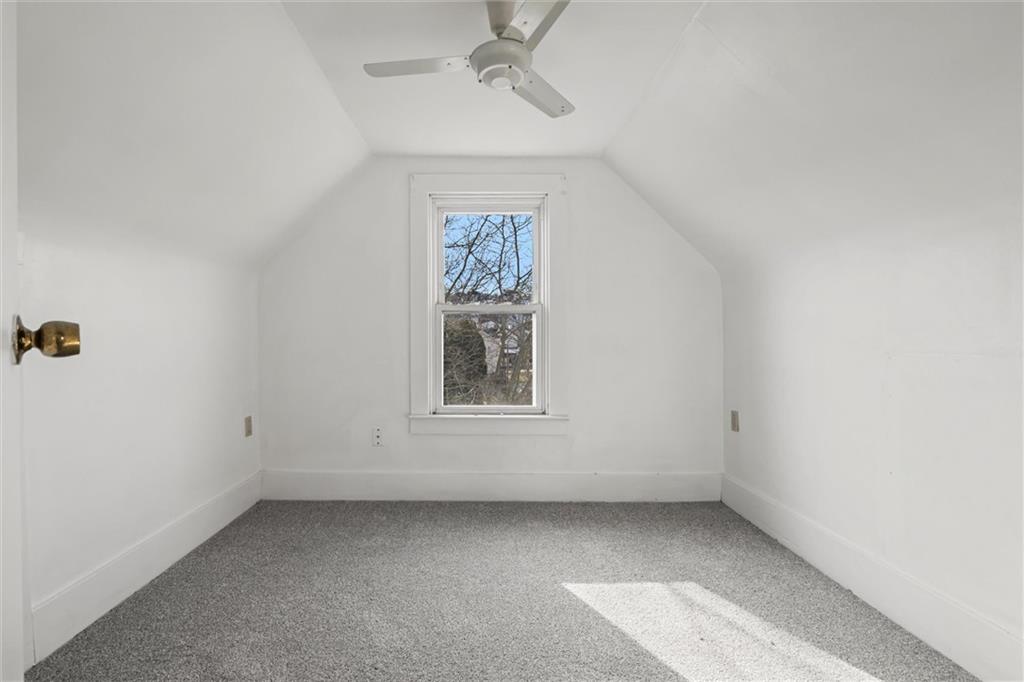 325 Walnut Street Vandergrift, PA 15690 - Photo 20 of 29 3rd floor