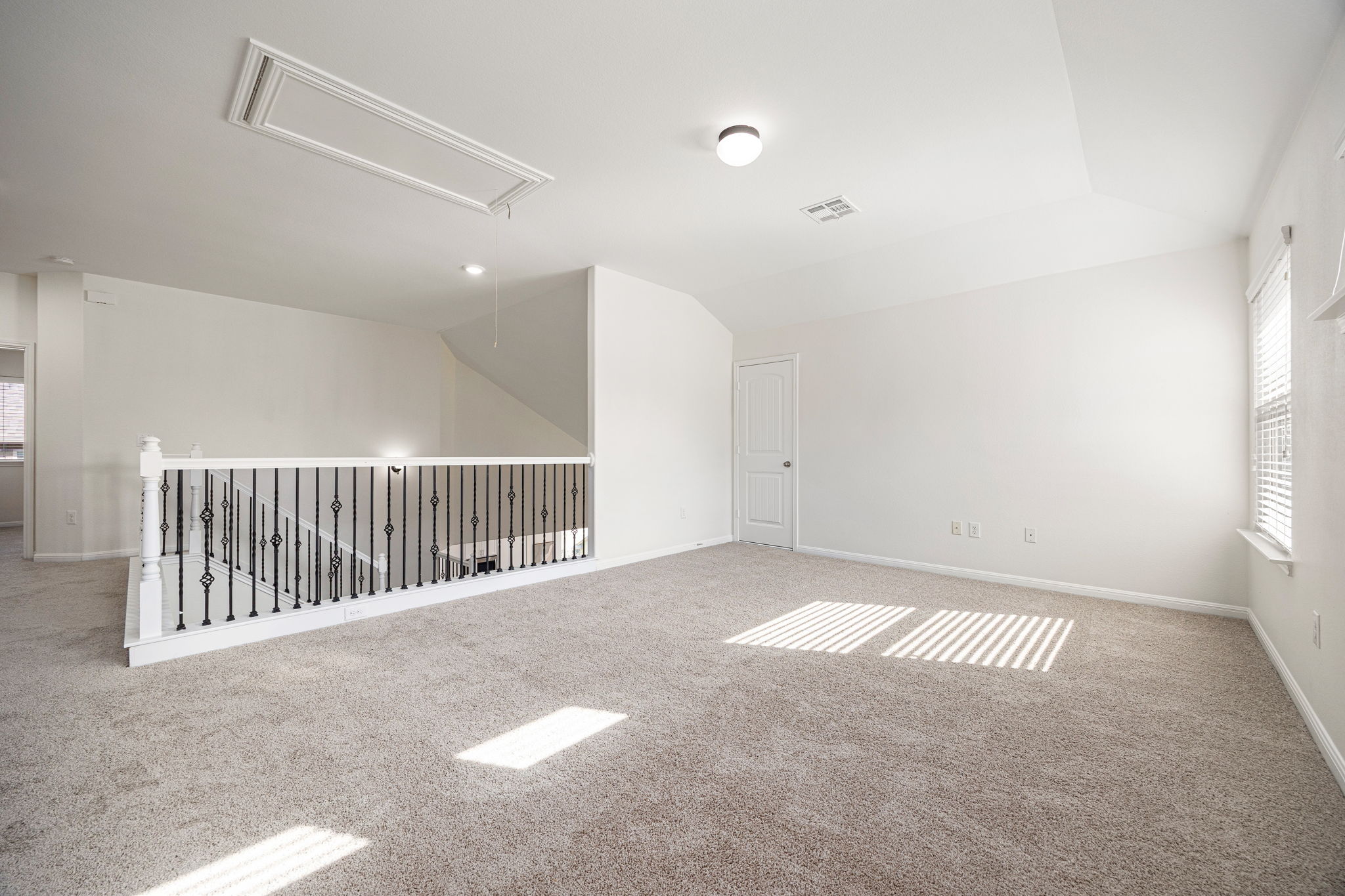 304 Santa Maria Street Georgetown, TX 78628 - Photo 20 of 40