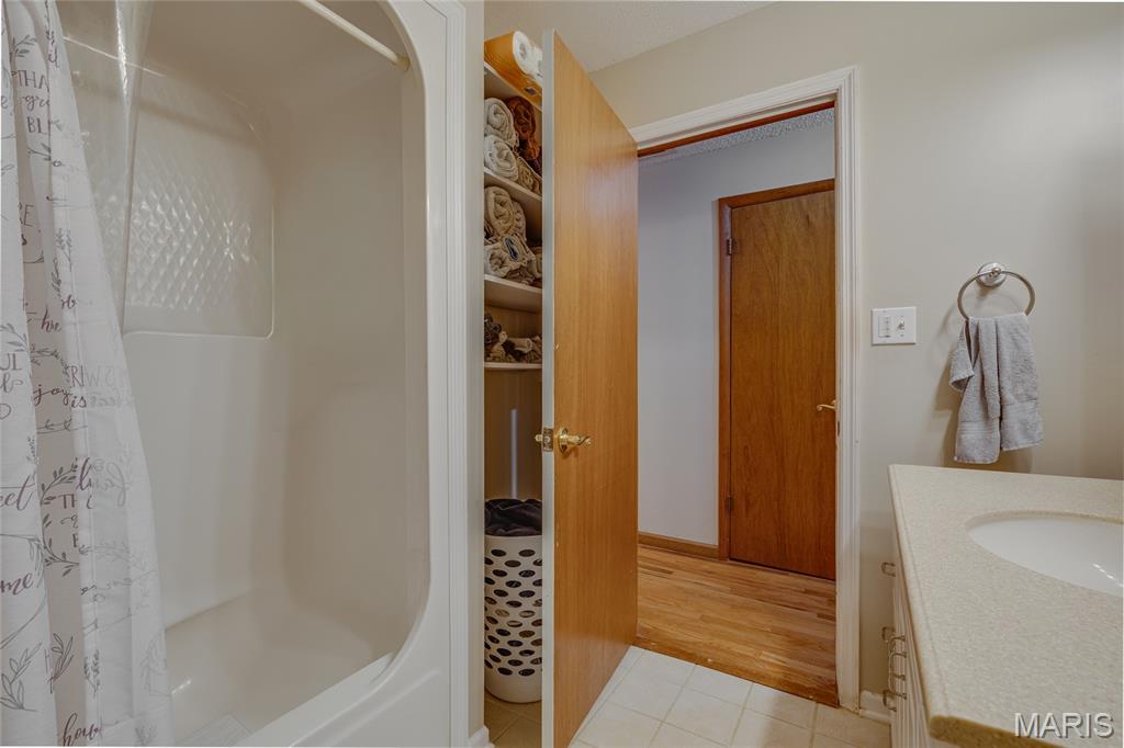 3327 Burton Road Farmington, MO 63640 - Photo 14 of 35