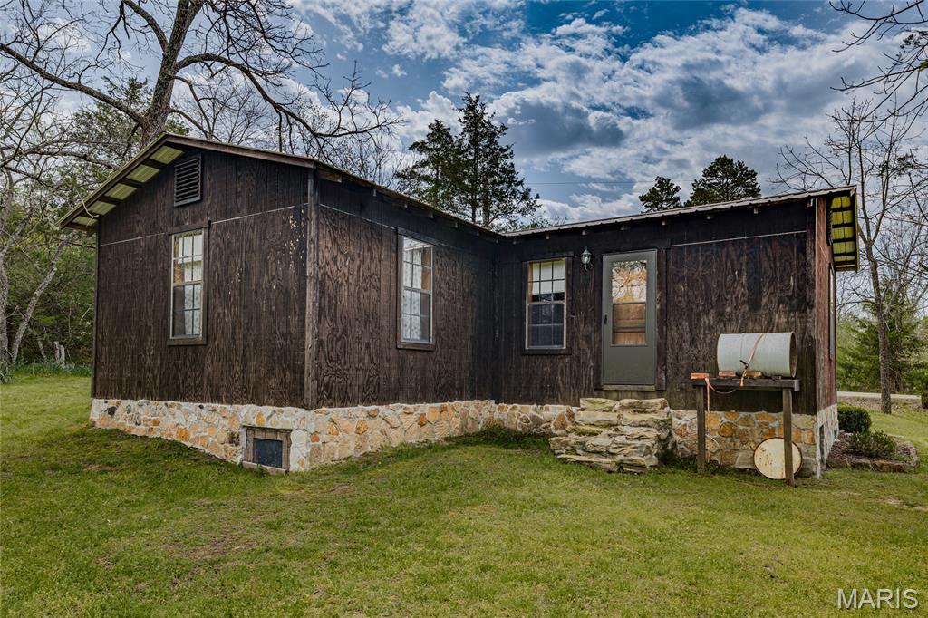 3327 Burton Road Farmington, MO 63640 - Photo 32 of 35