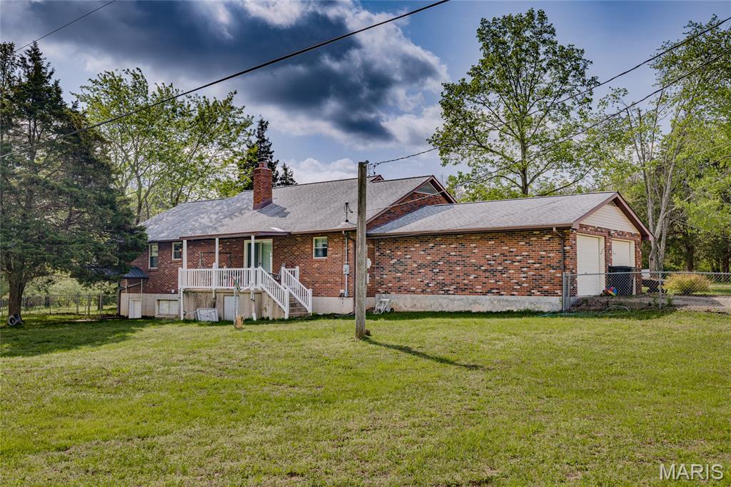 3327 Burton Road Farmington, MO 63640 - Photo 5 of 35