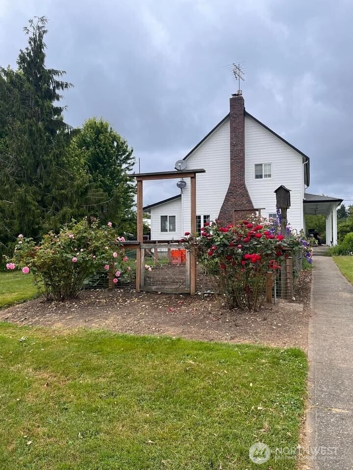 32002 48th Avenue South Roy, WA 98580 - Photo 3 of 40