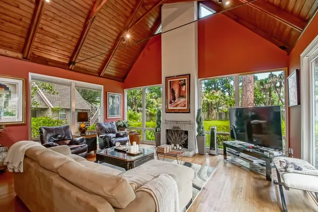 $1,200,000 | 214 Sauve Road, River Ridge, LA 70123