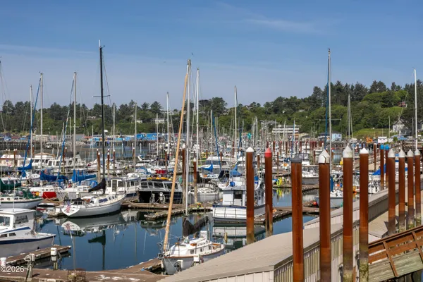 $190,000 | 1000 Southeast Bay Blvd. Boulevard, Unit G10, Newport, OR 97365