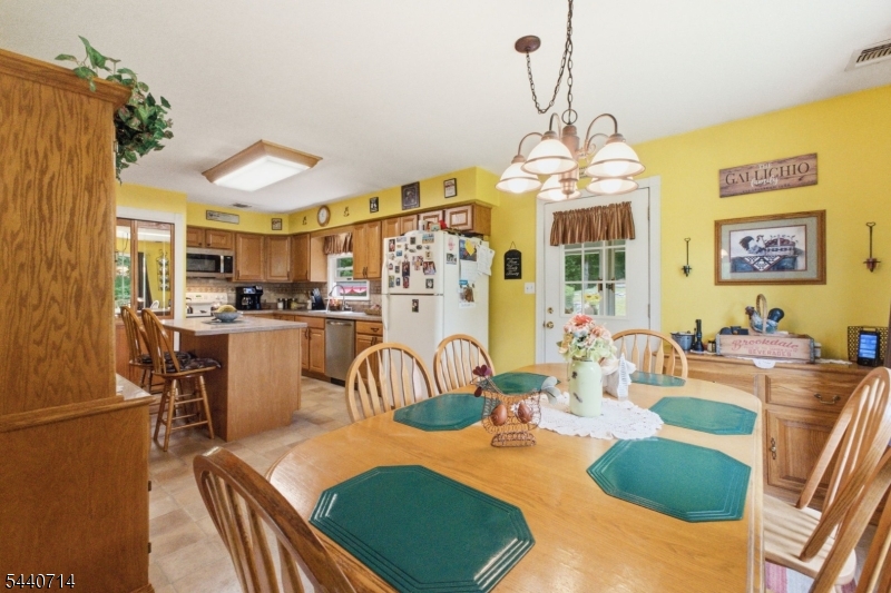 83 Layton Road Wantage, NJ 07461 - Photo 17 of 31