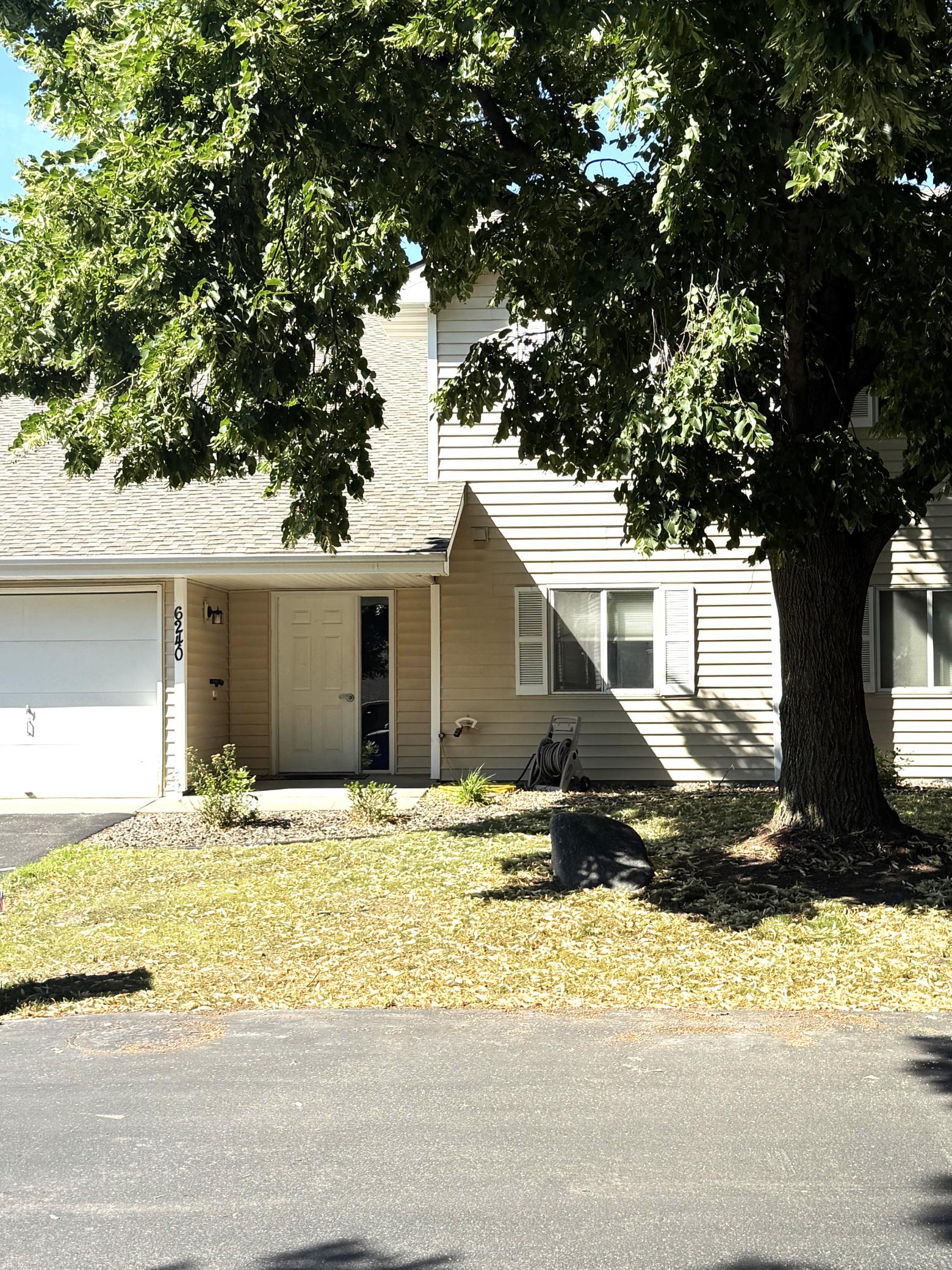 6240 Magda Drive, Unit D Maple Grove, MN 55369 - Photo 2 of 21