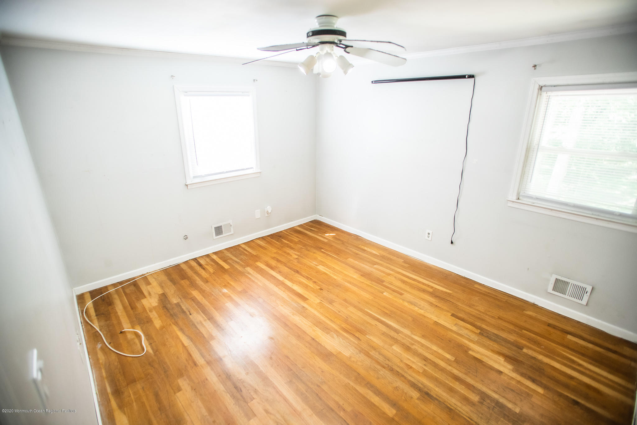 8 Robinson Road Morganville, NJ 07751 - Photo 25 of 39 15h