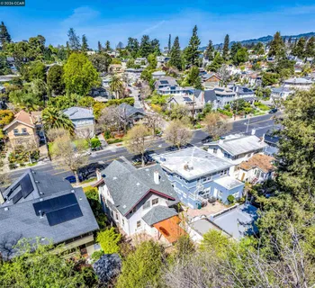 $1,199,000 | 3824 Lakeshore Avenue, Oakland, CA 94610