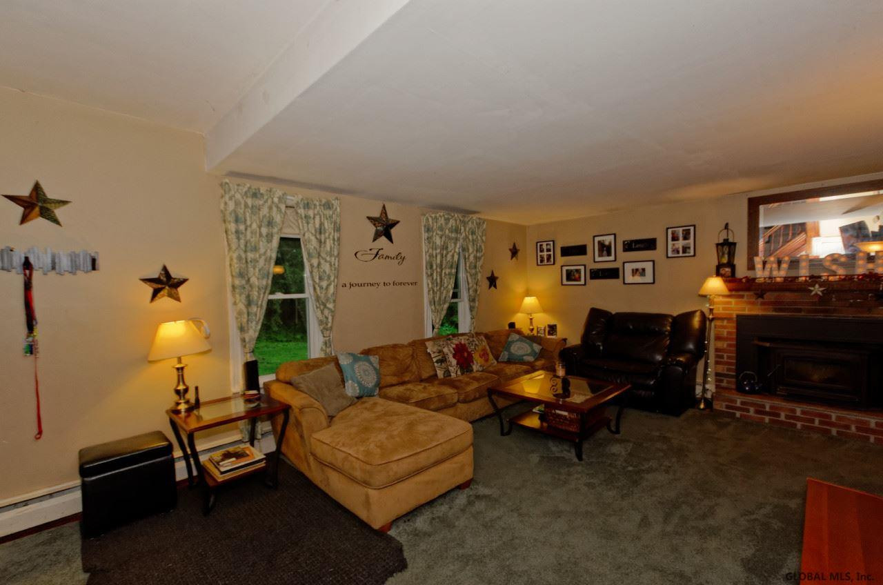 409 Sager Road Amsterdam, NY 12010 - Photo 4 of 25 Photo 4