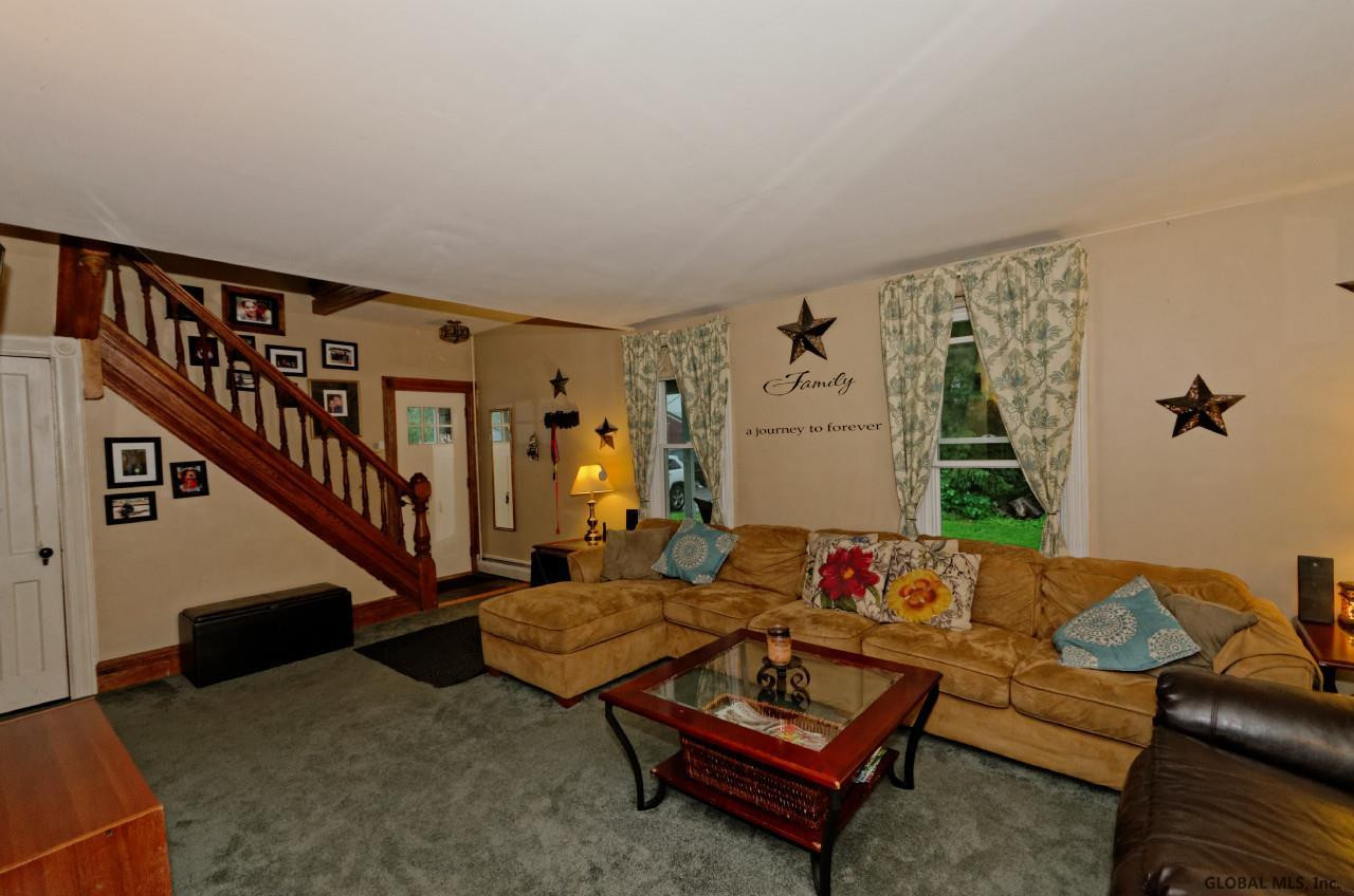 409 Sager Road Amsterdam, NY 12010 - Photo 5 of 25 Photo 5
