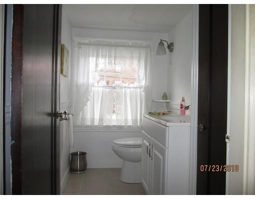 17 Thorndyke Road Worcester, MA 01606 - Photo 17 of 29